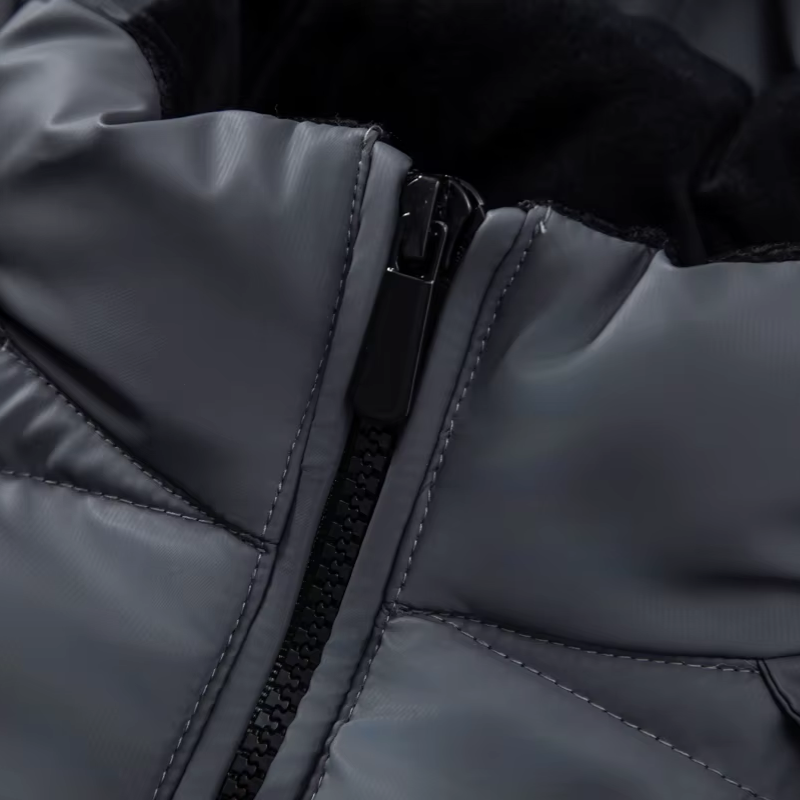 Innsbruck Sportliche Hybrid-Steppjacke mit Kapuze